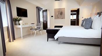 Beautiful 4-bed Flat in Mayfair