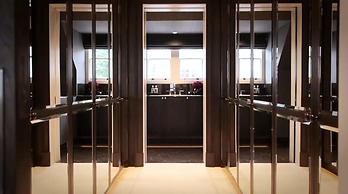 Beautiful 4-bed Flat in Mayfair