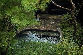 besshoonsen midoriya