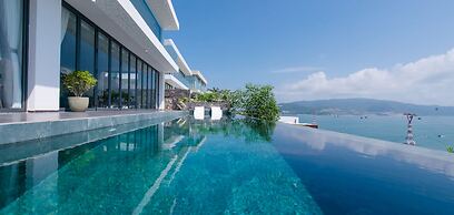 The Ocean Front Villa Nha Trang Abogo