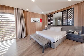 The Ocean Front Villa Nha Trang Abogo