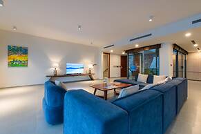 The Ocean Front Villa Nha Trang Abogo