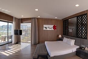 The Ocean Front Villa Nha Trang Abogo