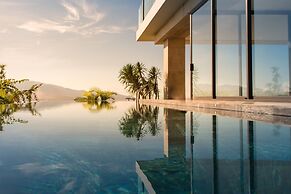 The Ocean Front Villa Nha Trang Abogo