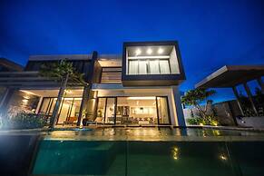 The Ocean Front Villa Nha Trang Abogo