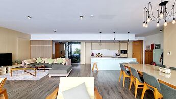 The Ocean Front Villa Nha Trang Abogo