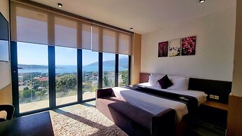 The Ocean Front Villa Nha Trang Abogo