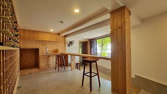 The Ocean Front Villa Nha Trang Abogo