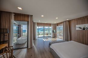 The Ocean Front Villa Nha Trang Abogo