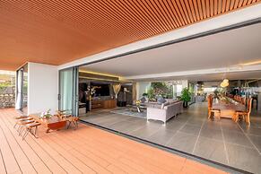 The Ocean Front Villa Nha Trang Abogo