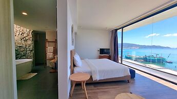 The Ocean Front Villa Nha Trang Abogo