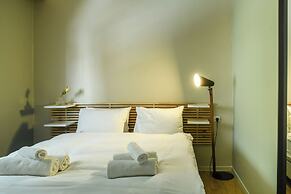 Elegant 1BR Dizengoff Apt by Sea N' Rent