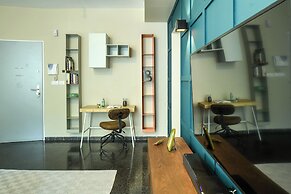 Elegant 1BR Dizengoff Apt by Sea N' Rent