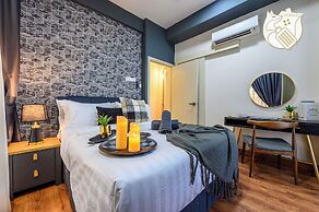 2BR 6PAX Jacuzzi View at Arte MontKiara