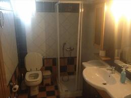 Beautiful 2 Bedroom Apartment in Skala Sleeps 5