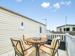 Escape to Paradise at Pevensey Bay Holiday Park