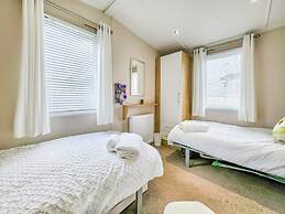 Escape to Paradise at Pevensey Bay Holiday Park