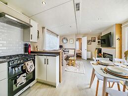 Escape to Paradise at Pevensey Bay Holiday Park