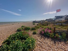 Ocean Front Beach House With Direct Beach Access