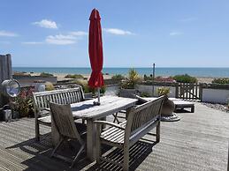 Ocean Front Beach House With Direct Beach Access