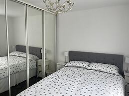 Blissful Bay Just a Stone s Throw Away