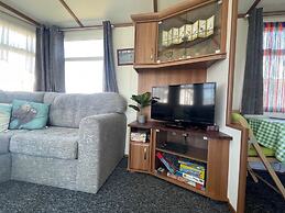 27 Tower View Pevensey Bay Holiday Park Beach