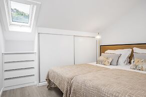 Upland Home II by Madeira Sun Travel