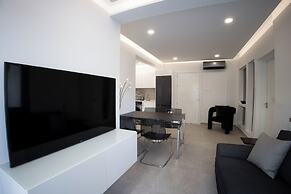 Phaedrus Living Luxury Mackenzie Flat