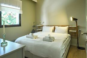 Turquoise 1BR Dizengoff Apt by SeaNRent