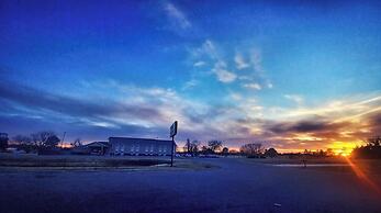 Park View Inn & Suites Hoisington