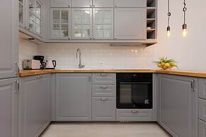 Żoliborz Artystyczny by Renters