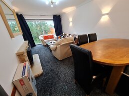 2-bed House Bungalow in Bristol