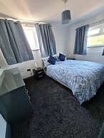 2-bed House Bungalow in Bristol