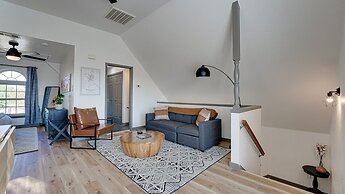 Private Guesthouse With Deluxe Home Theater 1 Bedroom Home by RedAwnin