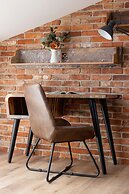 Wawel Castle Studio Dietla by Renters