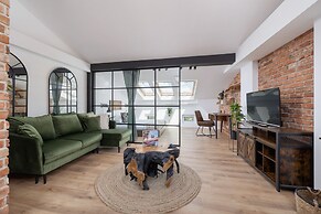 Wawel Castle Studio Dietla by Renters