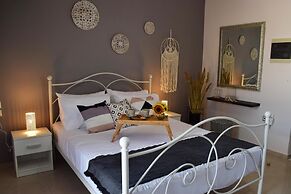 Stamatina's Luxury Penthouse in Pastida Rhodes