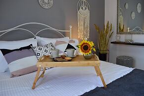 Stamatina's Luxury Penthouse in Pastida Rhodes