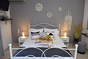 Stamatina's Luxury Penthouse in Pastida Rhodes