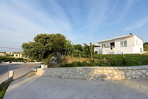 Emerald Private Villa in Kalavarda Rhodes