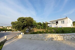 Emerald Private Villa in Kalavarda Rhodes