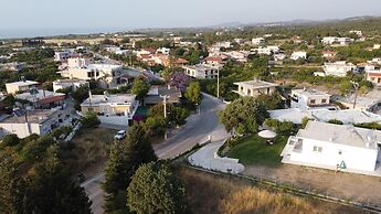 Emerald Private Villa in Kalavarda Rhodes