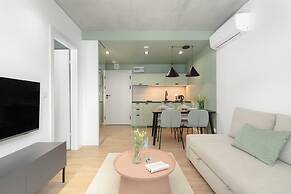 Green Port Apartament by Renters