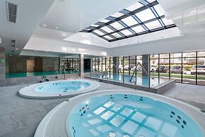 Green Port Apartament by Renters