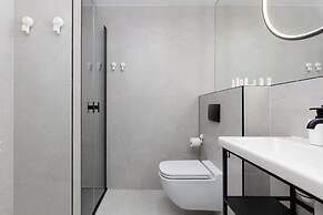 Green Port Apartament by Renters