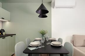 Green Port Apartament by Renters