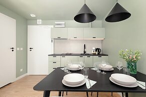 Green Port Apartament by Renters