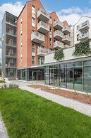 Green Port Apartament by Renters