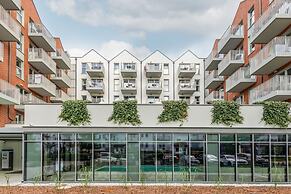 Green Port Apartament by Renters