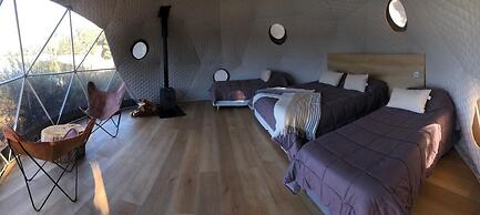 Isla Victoria - Folk Camp